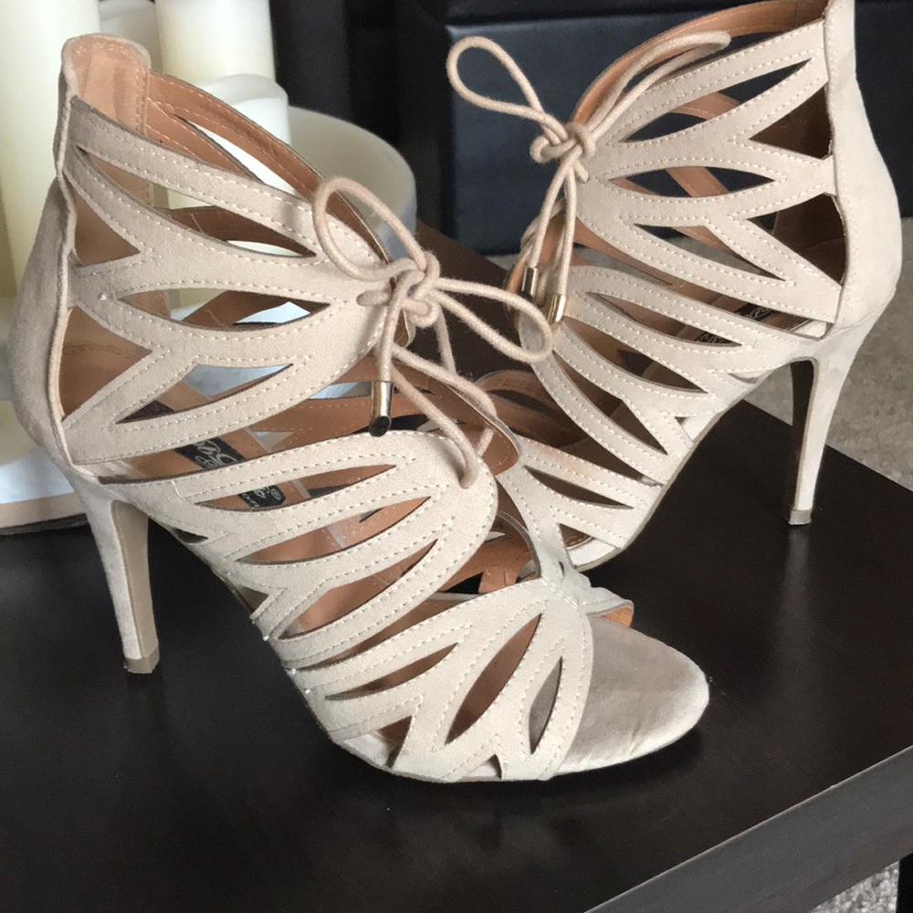 Suede lace-up heels! ✨
